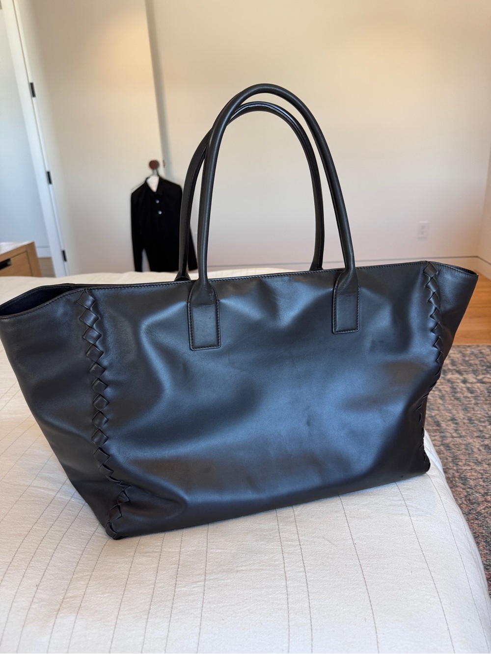 Bottega Veneta Fondant Leather Zipped Cabat